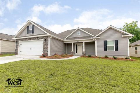305 Gibson Cir, Perry, GA 31069 photo 2