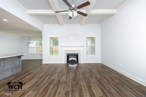 305 Gibson Cir, Perry, GA 31069 photo 5