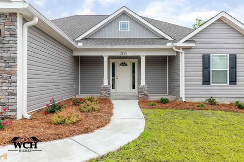 305 Gibson Cir, Perry, GA 31069 photo 3