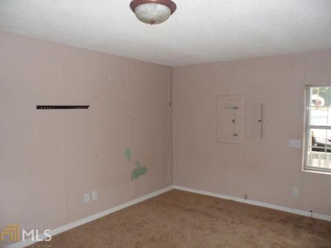 934 E Tugalo St, Toccoa, GA 30577 photo 4