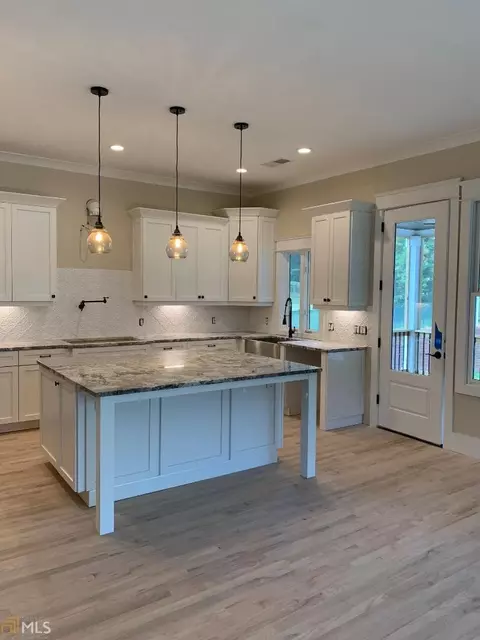 2103 E Haven Dr, Covington, GA 30014 photo 6