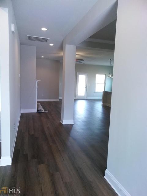 720 Skyview Dr, Commerce, GA 30529 photo 2
