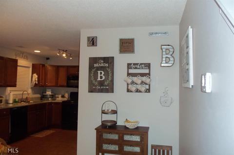 375 Watson Manor Dr, Hull, GA 30646 photo 9