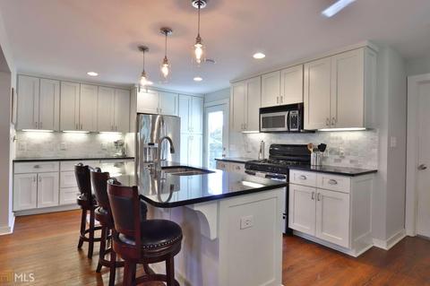 2832 Georgian Dr, Chamblee, GA 30341 photo 19