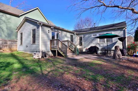 2832 Georgian Dr, Chamblee, GA 30341 photo 6