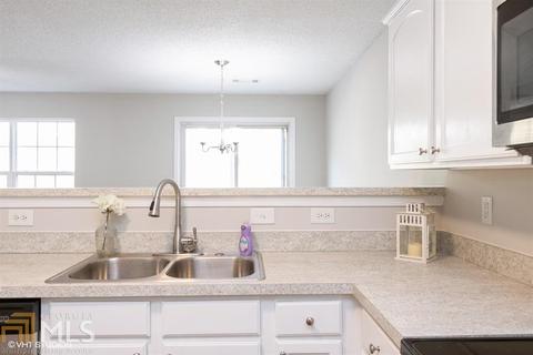 7142 Georges Way, Morrow, GA 30260 photo 9
