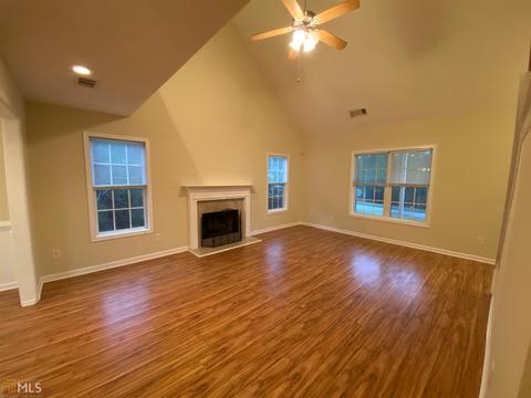 90 Meadow Overlook Dr, Covington, GA 30016 photo 4