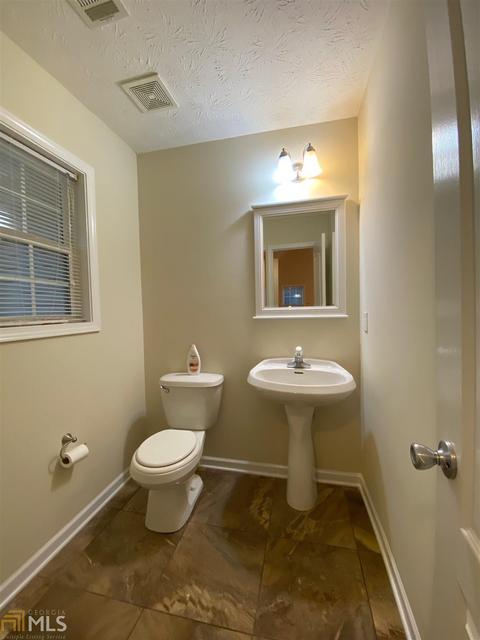 90 Meadow Overlook Dr, Covington, GA 30016 photo 17