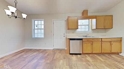2796 Maple Grove Dr, Rex, GA 30273 photo 4