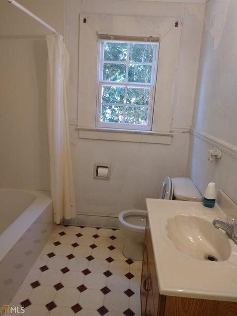 439 Forsyth St, Barnesville, GA 30204 photo 20