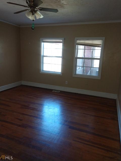 439 Forsyth St, Barnesville, GA 30204 photo 17