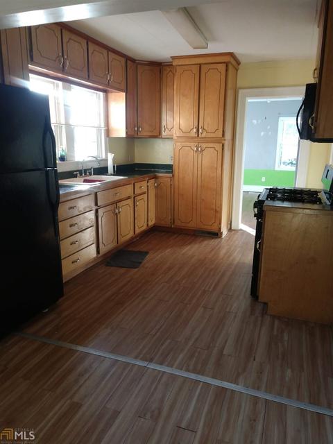439 Forsyth St, Barnesville, GA 30204 photo 21