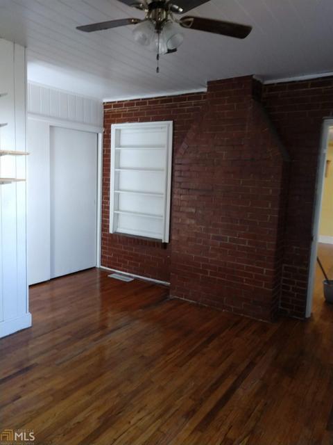 439 Forsyth St, Barnesville, GA 30204 photo 5