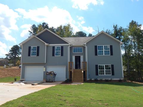 148 Heather Ln, Commerce, GA 30529 photo 1