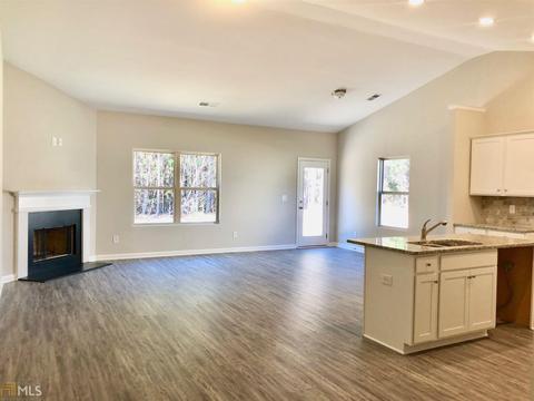 349 Daffodil Dr, Temple, GA 30179 photo 4