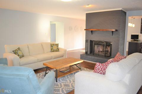 2242 Stag Run Ct, Suwanee, GA 30024 photo 2