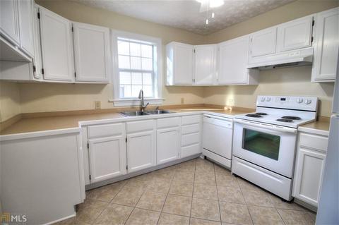 110 Dilly Hl, Lagrange, GA 30240 photo 12
