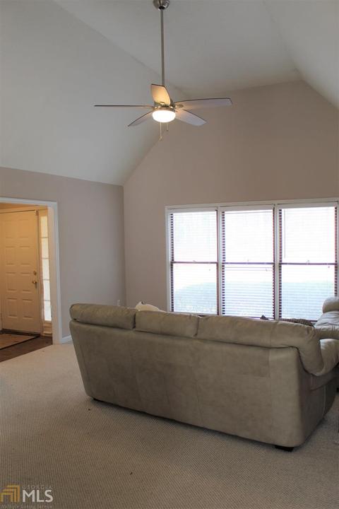 23 Waterview Ct, Lagrange, GA 30240 photo 6