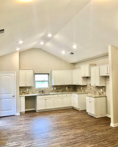 309 Brook Ct, Temple, GA 30179 photo 2