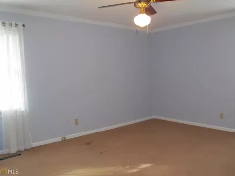 208 Lake Forest Dr, Lagrange, GA 30240 photo 11