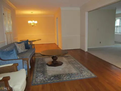 208 Lake Forest Dr, Lagrange, GA 30240 photo 6