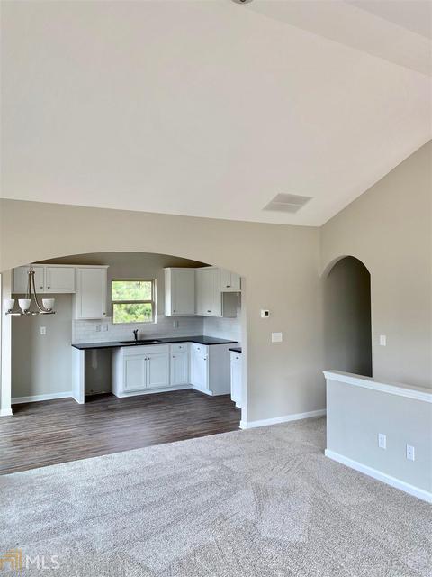 317 Daffodil Dr, Temple, GA 30179 photo 6