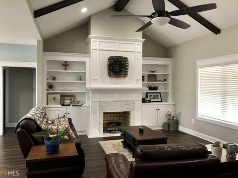 210 Spratlin Pointe Pl, Hull, GA 30646 photo 3