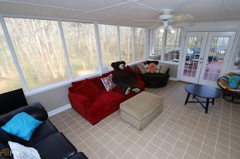 814 Piney Woods Dr, Lagrange, GA 30241 photo 9
