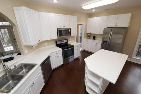 173 Wellington Dr, Lagrange, GA 30240 photo 5