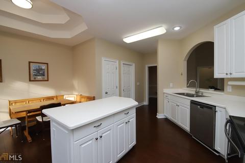 173 Wellington Dr, Lagrange, GA 30240 photo 6