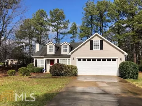 1229 30th St, Valley, AL 36854 photo 2