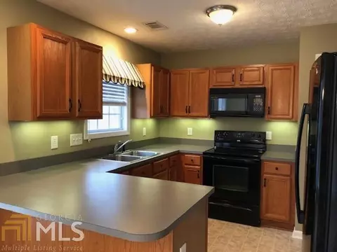 1229 30th St, Valley, AL 36854 photo 9