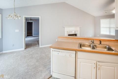 70 Spring Valley Xing, Covington, GA 30016 photo 11