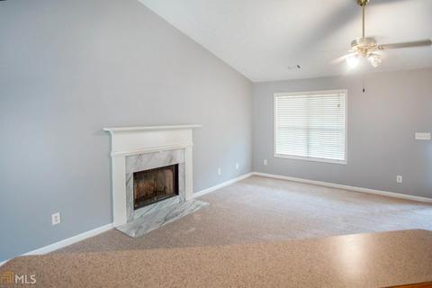 70 Spring Valley Xing, Covington, GA 30016 photo 12