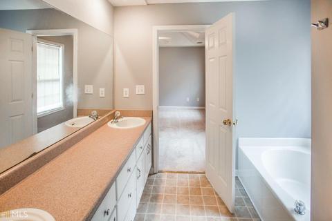70 Spring Valley Xing, Covington, GA 30016 photo 20
