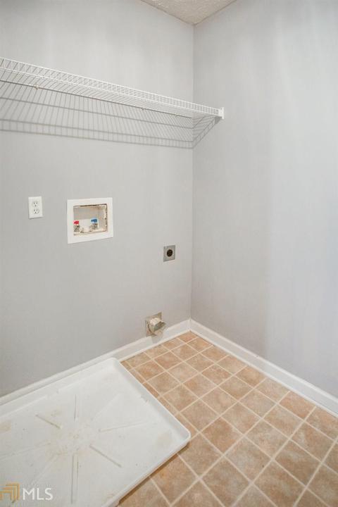 70 Spring Valley Xing, Covington, GA 30016 photo 13