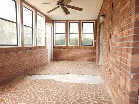 449 Pine Shadows Ln, Stone Mountain, GA 30088 photo 8