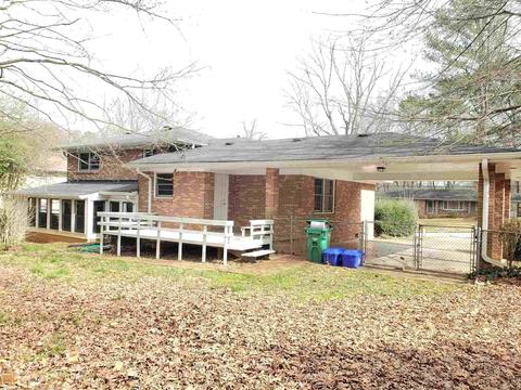 449 Pine Shadows Ln, Stone Mountain, GA 30088 photo 13