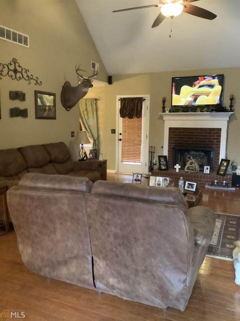 85 Stonewall Dr, Covington, GA 30016 photo 10