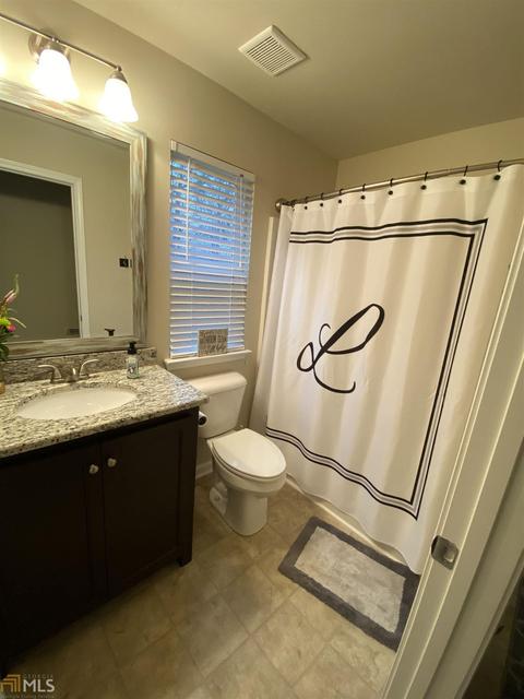 106 N Pointe Pkwy, Lagrange, GA 30241 photo 2