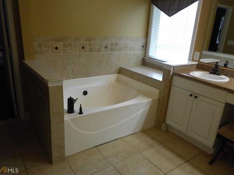20 Taylor Rd, Covington, GA 30014 photo 5