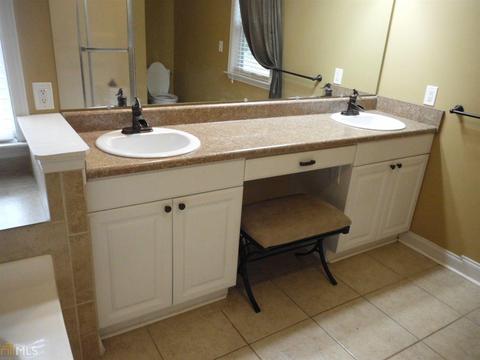 20 Taylor Rd, Covington, GA 30014 photo 4