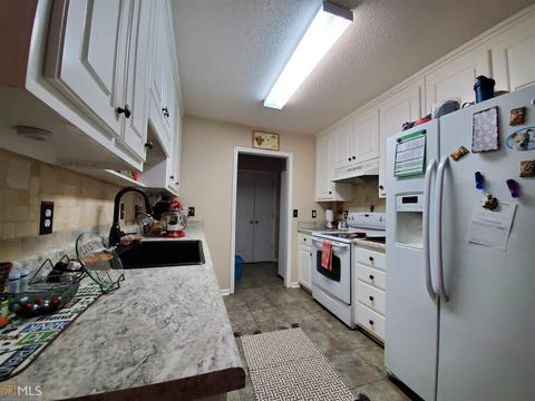 10 Heatherstone, Covington, GA 30016 photo 9