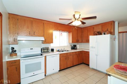 101 Jay Dr, Warner Robins, GA 31093 photo 8