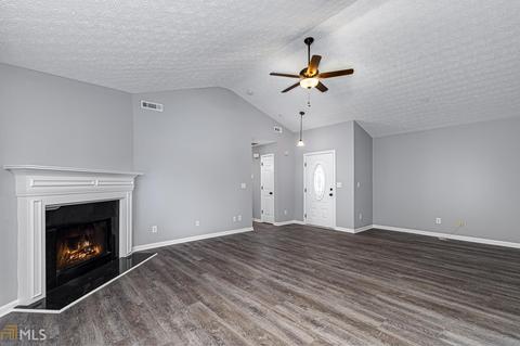 40 E Lawn Ct, Covington, GA 30016 photo 4