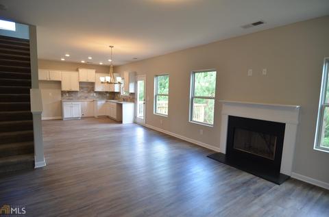 480 Stable View Loop, Dallas, GA 30132 photo 9