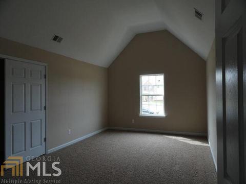 136 Luke Cv, Hampton, GA 30228 photo 10