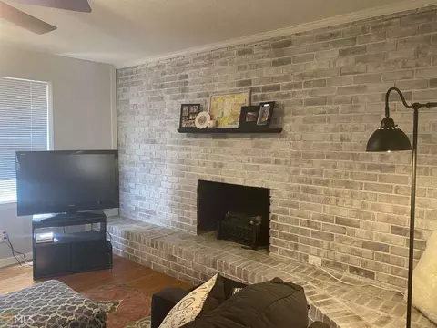 56 Mcclure Cir, Buchanan, GA 30113 photo 8