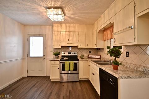 2277 Lanier Pl, Morrow, GA 30260 photo 13