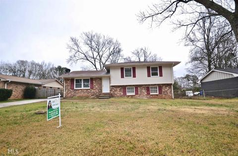 2277 Lanier Pl, Morrow, GA 30260 photo 2